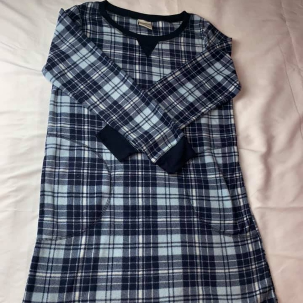 Mountains Peak Ladies Sleepwear Flannel Stripe